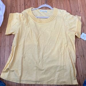 Rafaella yellow short sleeve shirt. Size 1X